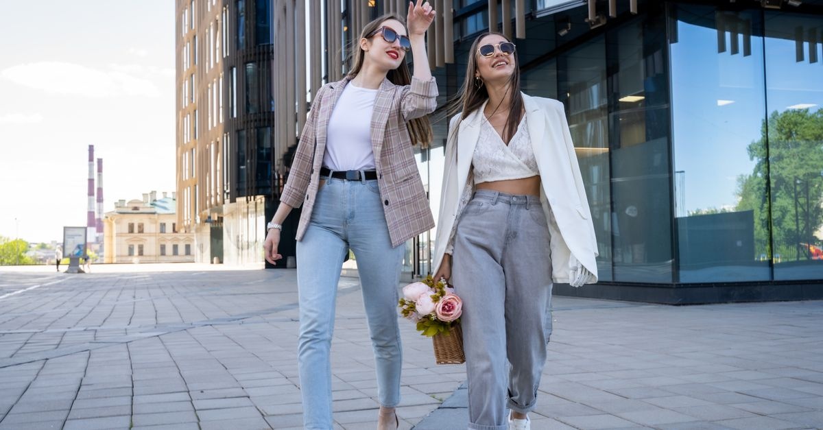 Marynarka na co dzień: 10 stylizacji, które wyglądają swobodnie, a robią wrażenie