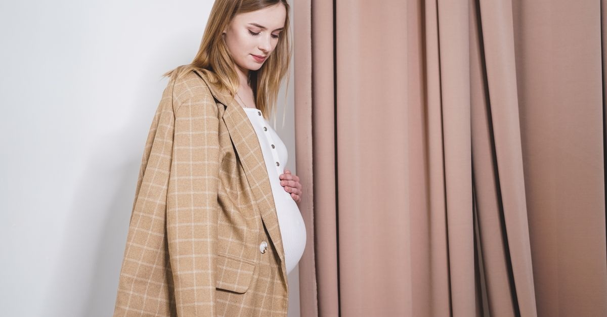 Styl po ciąży bez wysiłku: jak odświeżyć garderobę i poczuć się świetnie każdego dnia